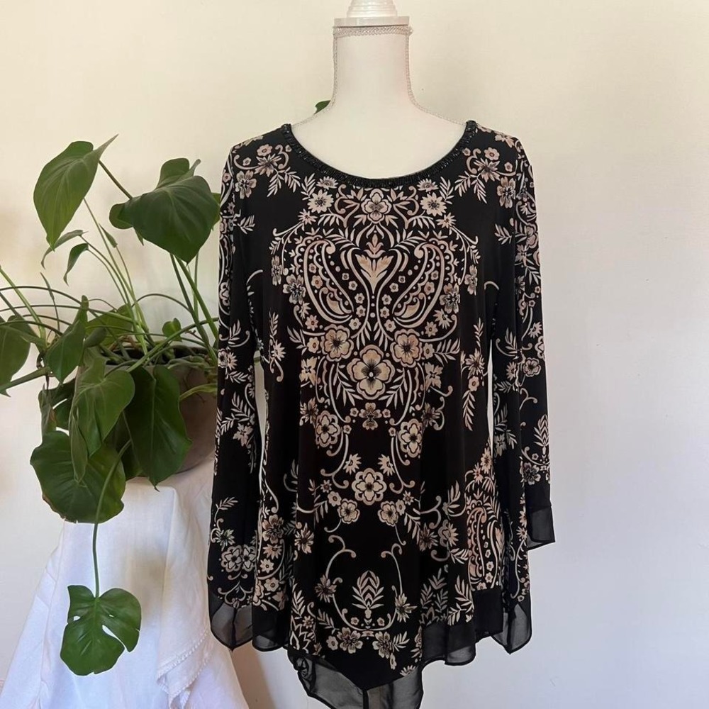Asymmetrical Paisley Beaded Black & Cream blouse with asymmetrical bell sleeves